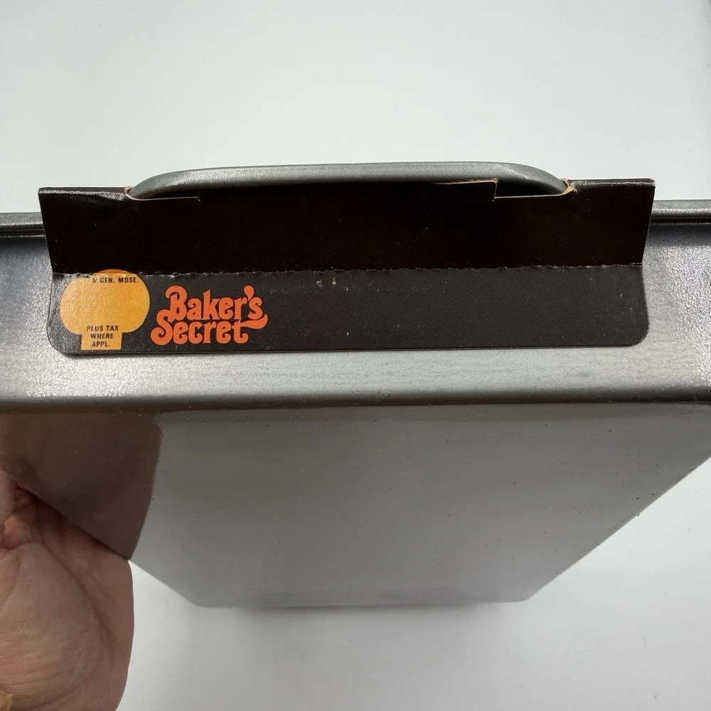 Vintage EKCO Baker's Secret Brownie Biscuit Pan 10x7‎ NOS Nonstick